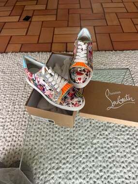 Christian Louboutin Vieira Flat Patent Oh Xtian/Neo Multicolor Holographic Sneak